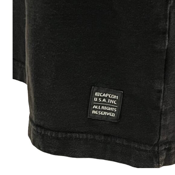 Uniqlo x Capcom UT Street Fighter Akuma Graphic Tee Men’s Medium Black Gamer Tee - Picture 6 of 8